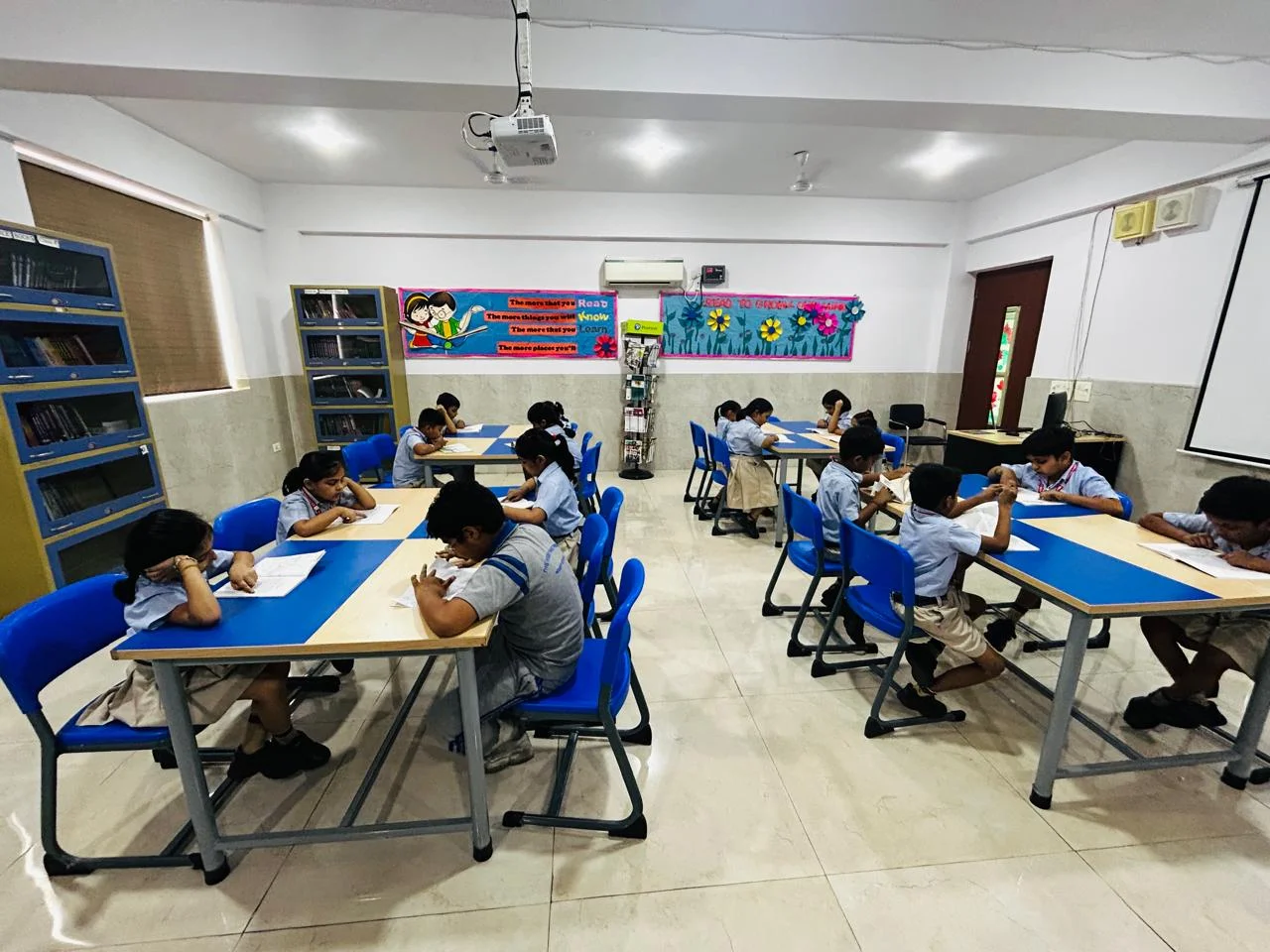 Libraries & Reading Lounges